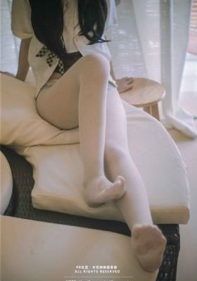 亚洲 自拍 露出 极品_加长未删减版在线观看