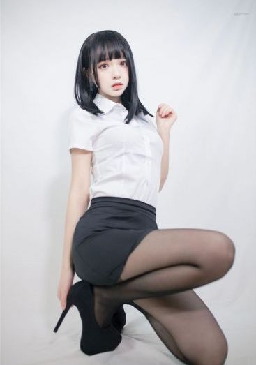 黄色三级生活片_DVD高清迅雷在线观看